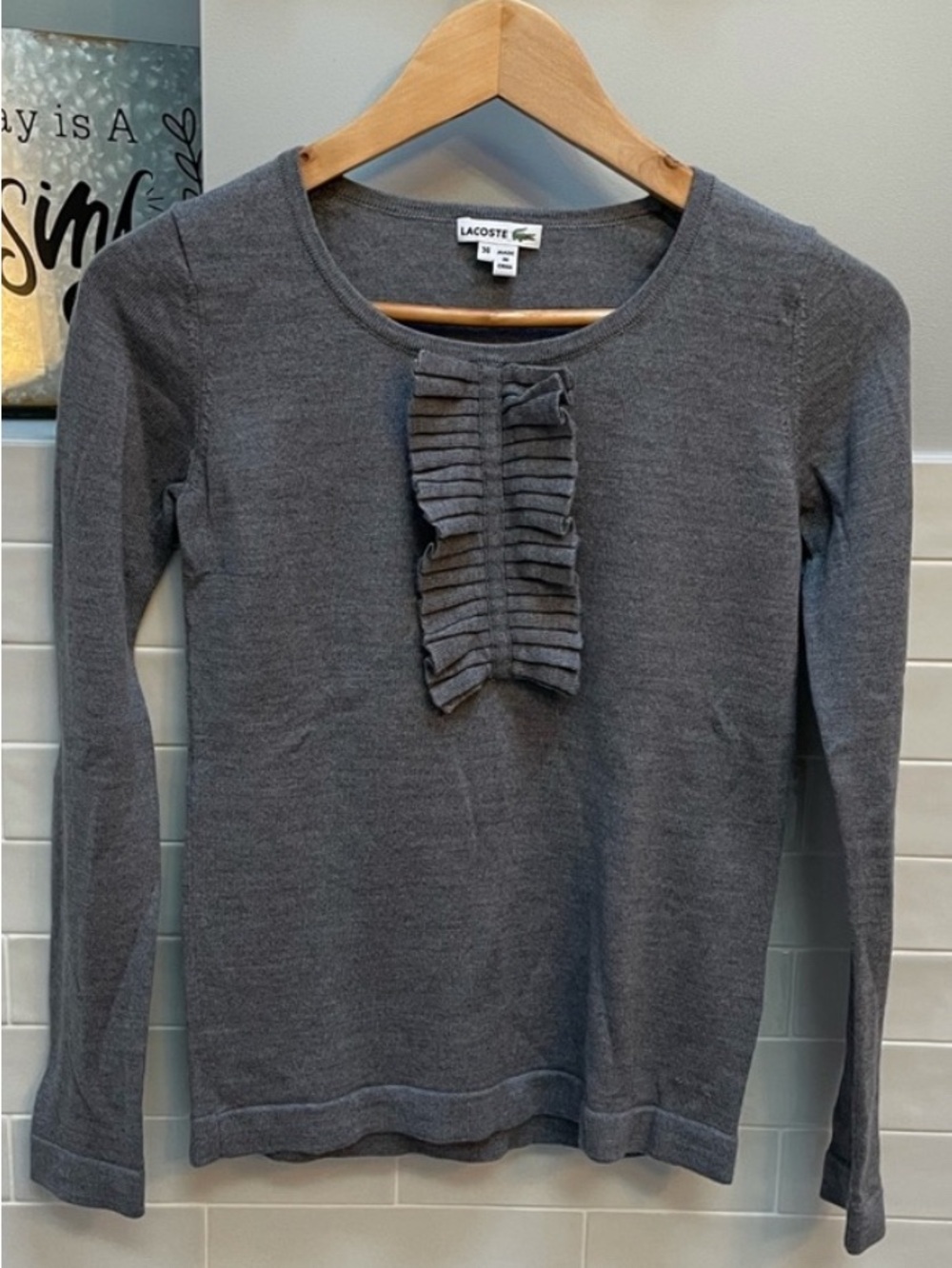 LACOSTE Charcoal Gray Wool Blend Ruffle Trim Long Sleeve Sweater French 36 Small
